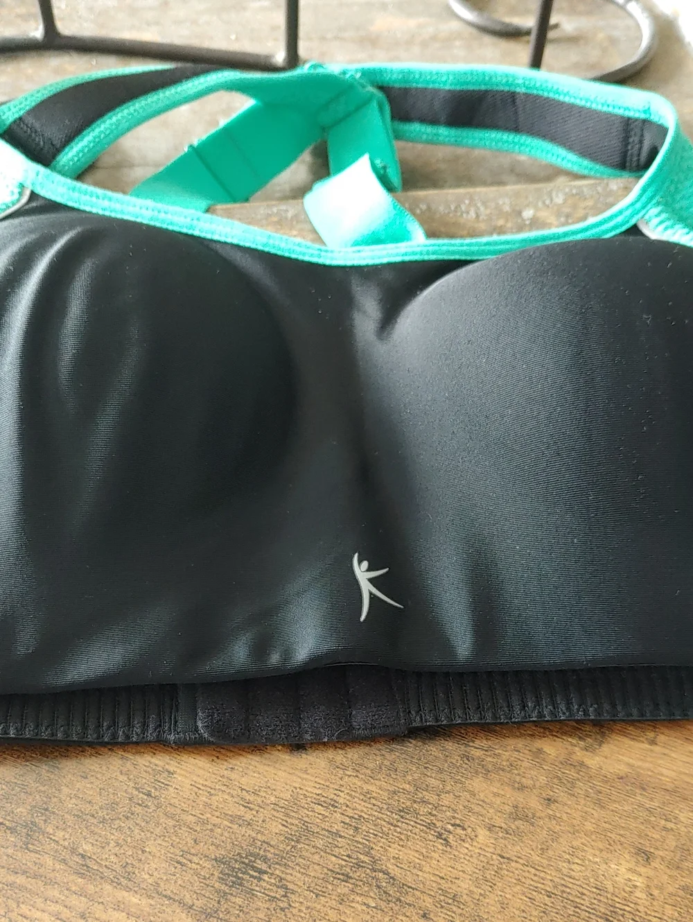 Like New Danskin 36B Blue/green Cross Strap Padded Wirefree Sports bra